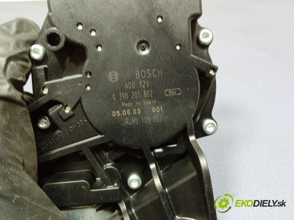 Mitsubishi Colt 2005 motorek Stěrače: Zad: MN105052