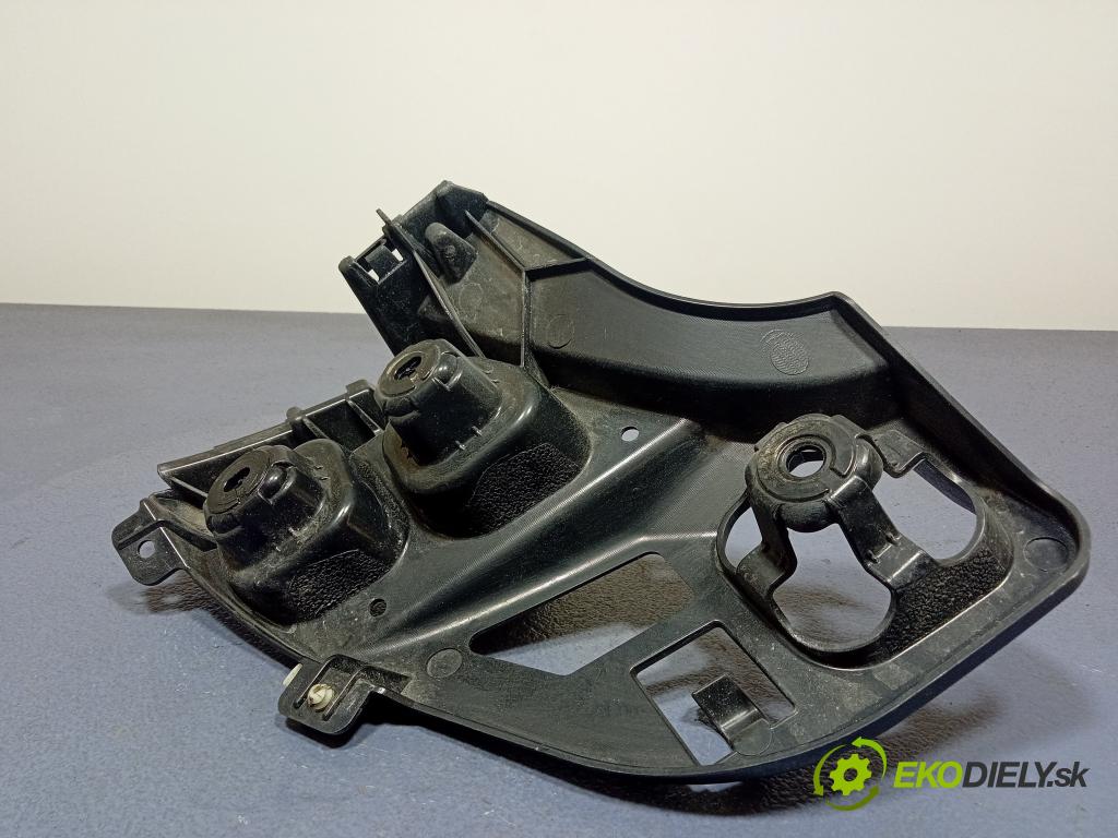 Bmw M1 2022 nárazník Zad: 7461398
