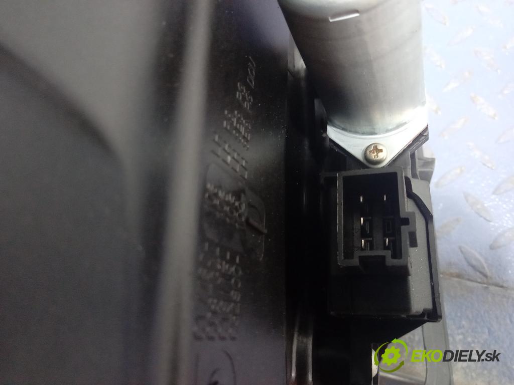 Mercedes GLC-Klasa 2019 mechanizmus okna Okná: zad Vľavo: A1667230094