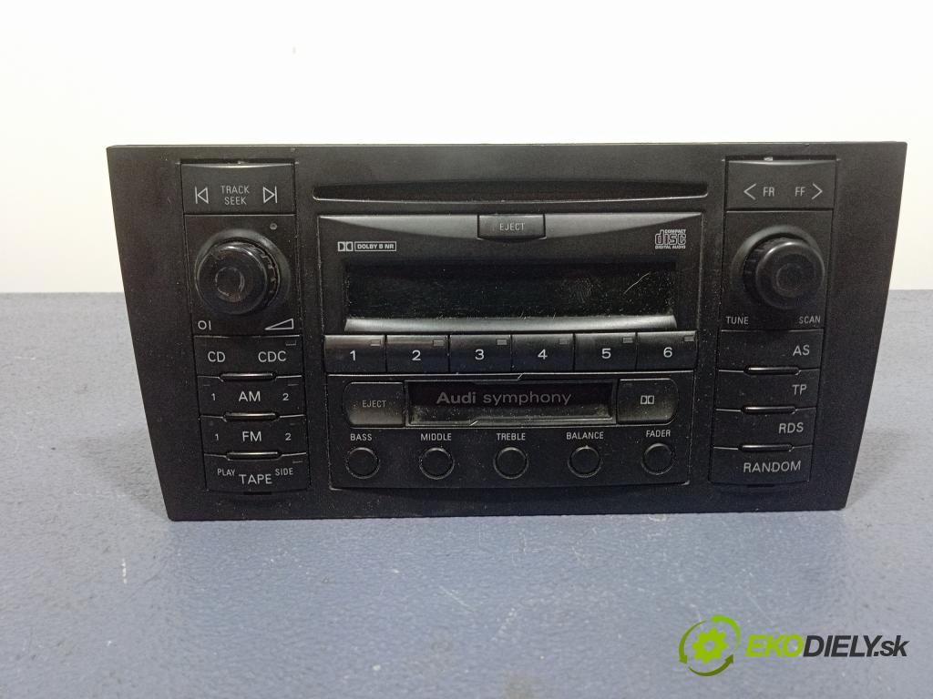 Audi A6 2.5 tdi 2000 Radio I Navigácia: 4B0035195