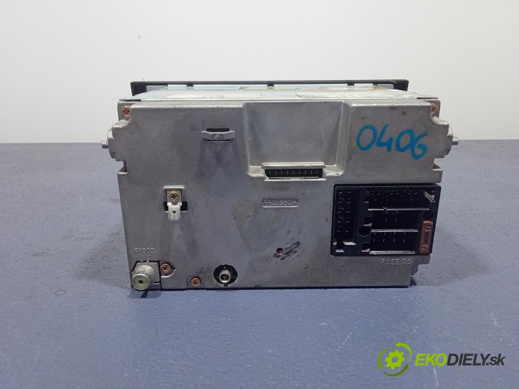 Audi A6 2.5 tdi 2000 Radio I Navigácia: 4B0035195