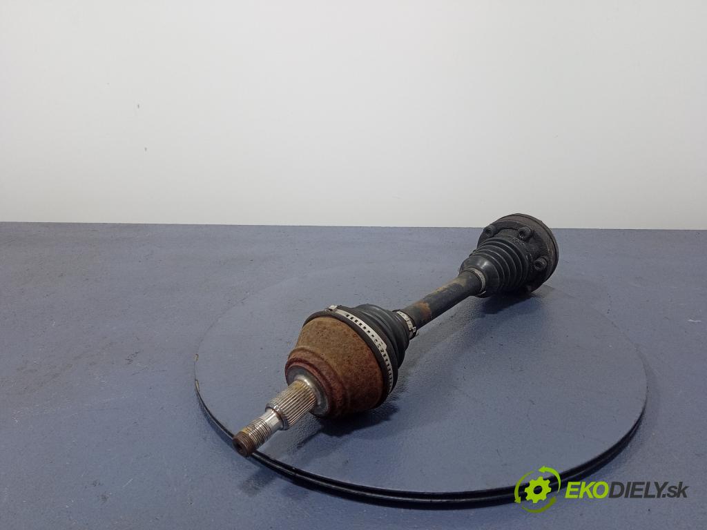 Audi A3 1999 poloos ľavá Predné 01
