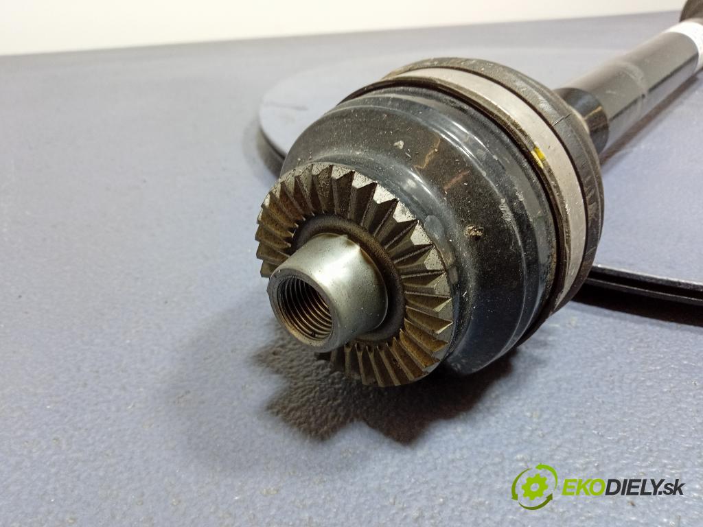 Bmw M1 2022 poloos Prava: zad 8679838