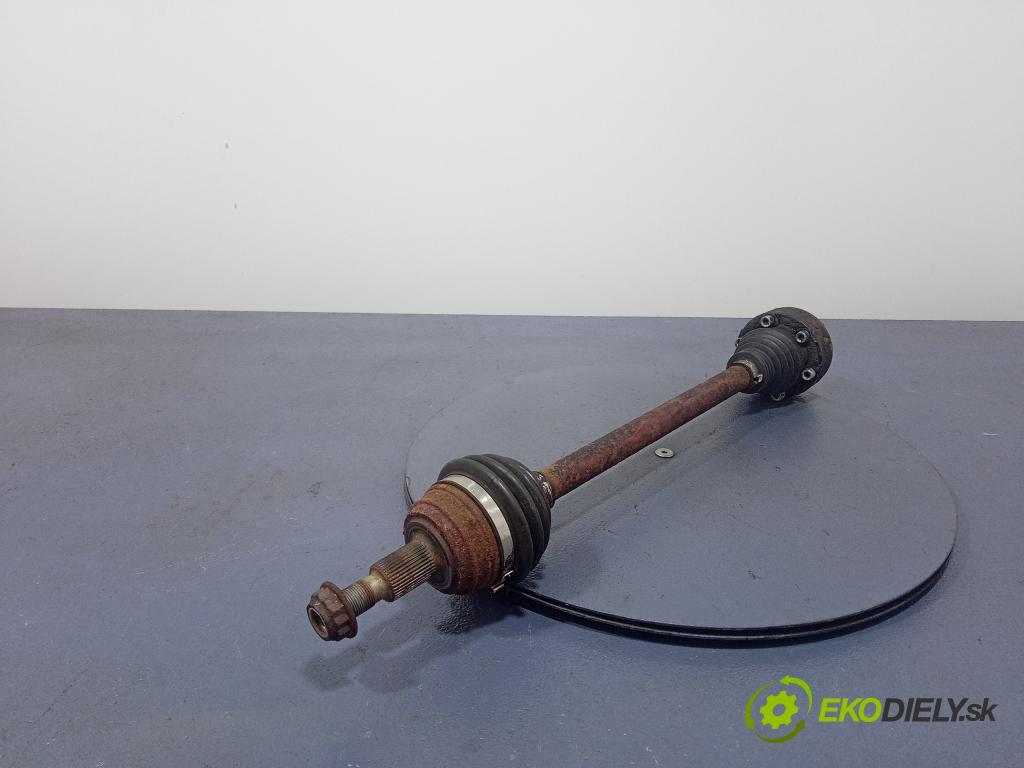Audi A3 1999 poloos ľavá zad 01