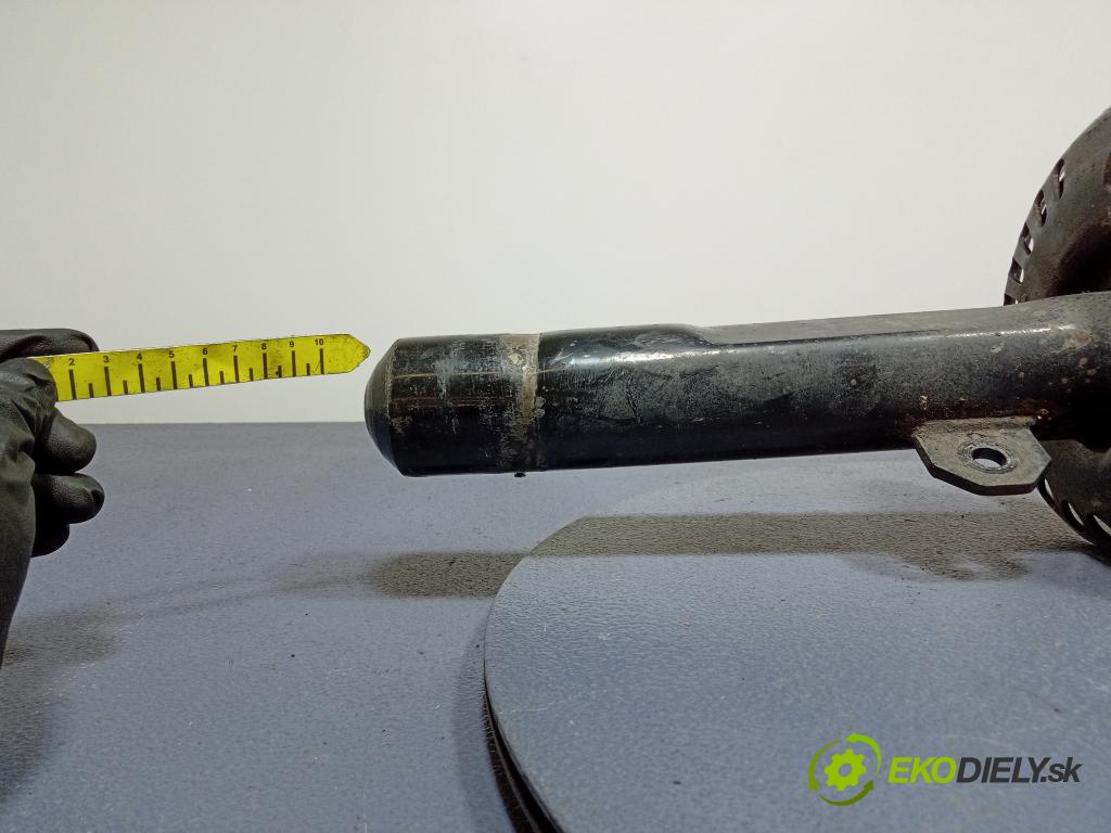 Bmw M1 2022 tlmič Predné Vľavo.: 6882619