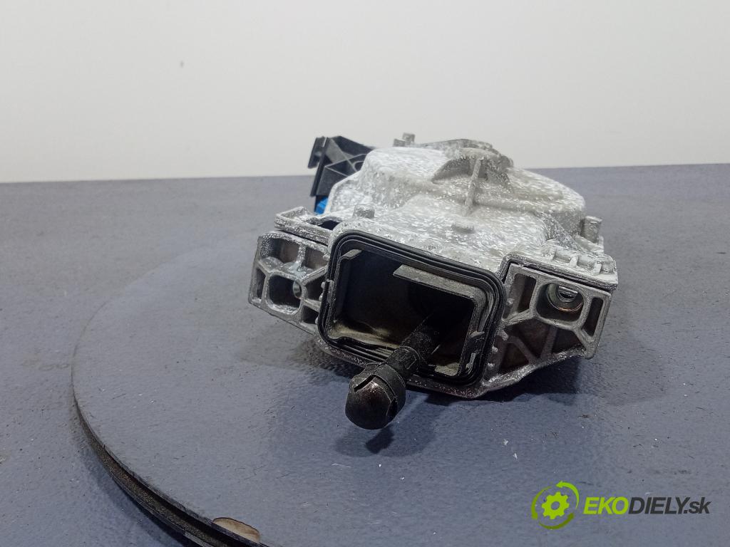 Mercedes GLC-Klasa 2019 zámek Klapky: kufr 0390204178