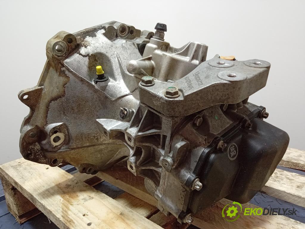 Opel Corsa 1.3 cdti 2008 prevodovka Manualna F17
