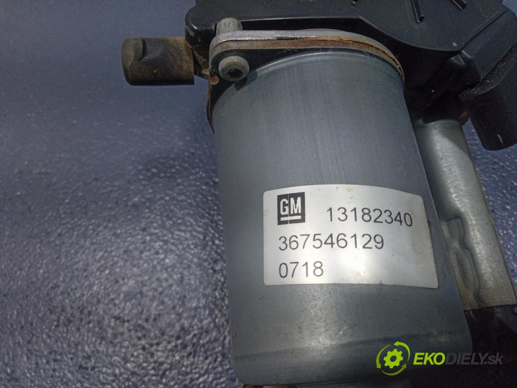 Opel Corsa 1.3 cdti 2008 mechanismus motorek Stěrače: před 13182340