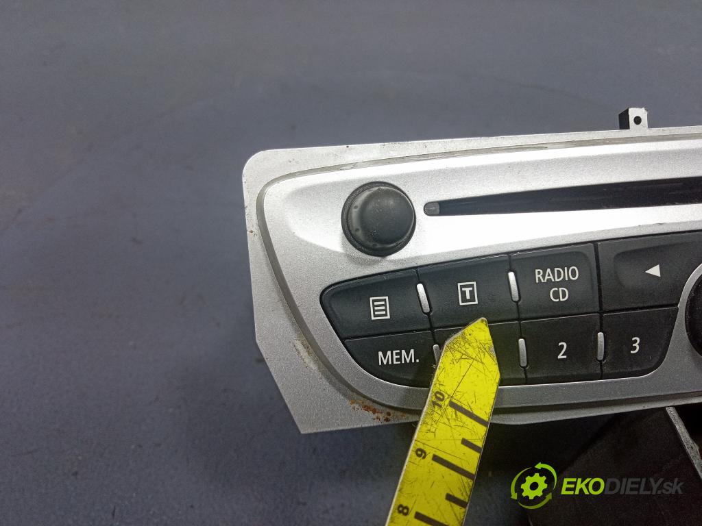 Renault Megane 2009 Radio I Navigácia: 281159389R
