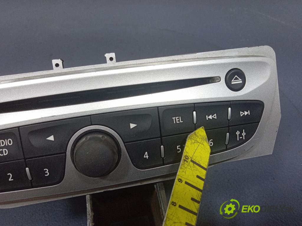 Renault Megane 2009 Radio I Navigácia: 281159389R