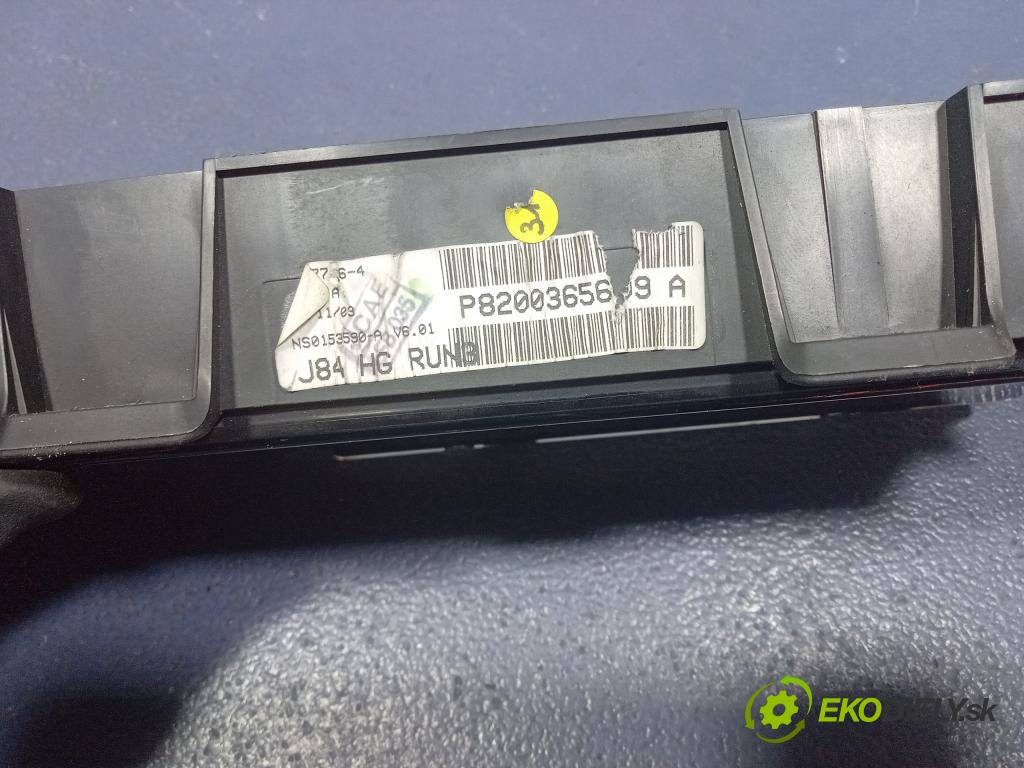 Renault Megane 2003 prístrojovka/ budíky P8200365609