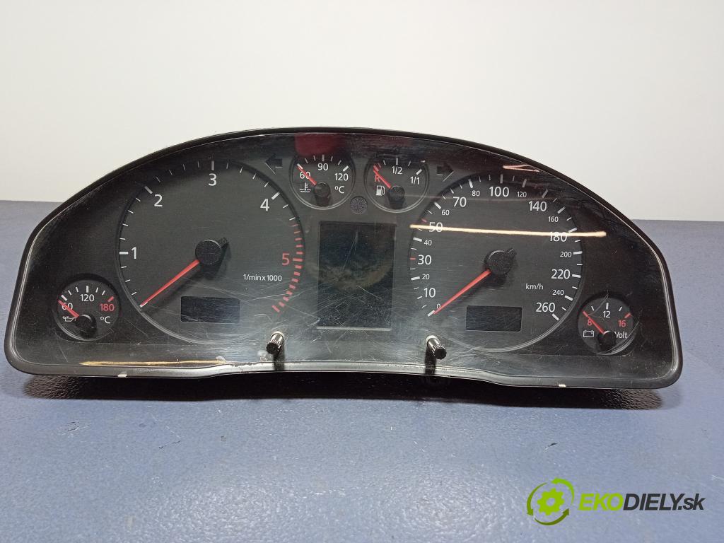 Audi A6 2000 prístrojovka/ budíky 4B0920932K