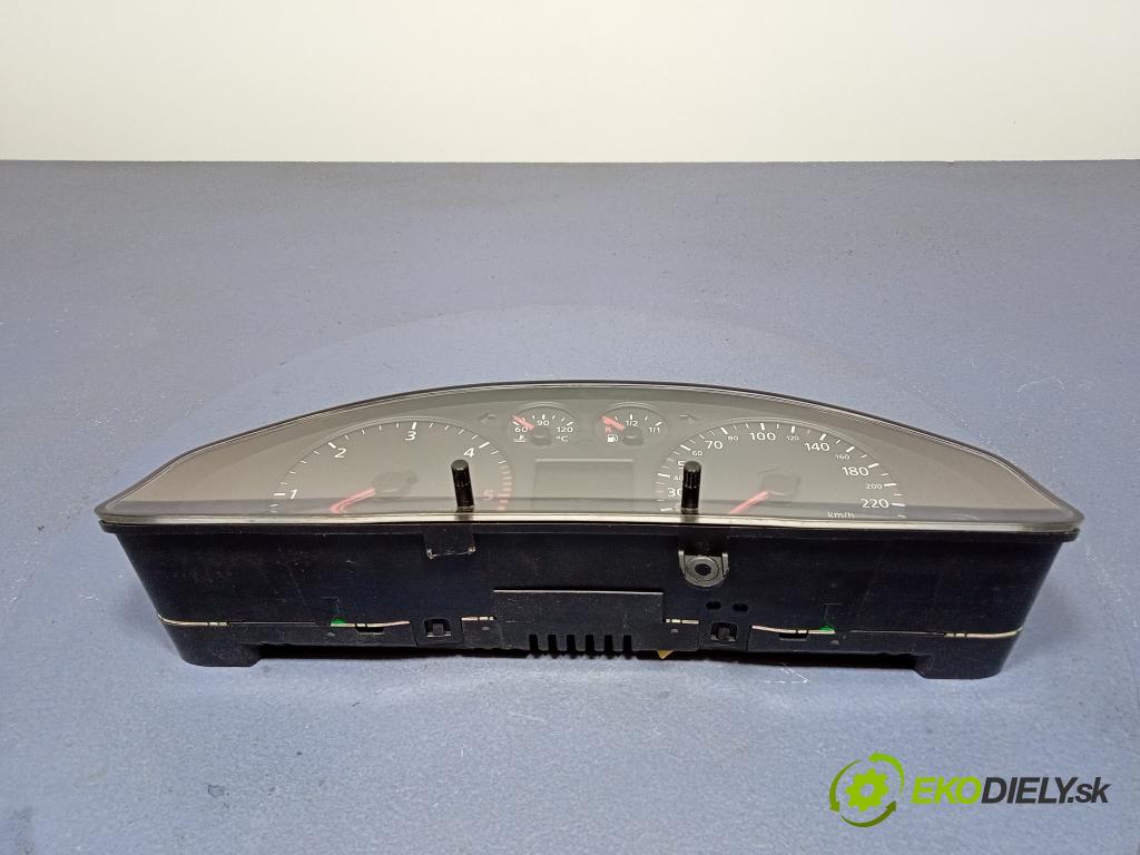 Audi A6 2000 prístrojovka/ budíky 4B0920932K