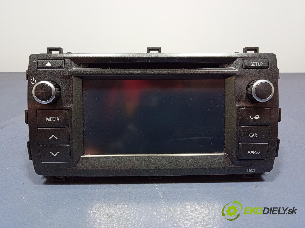 Toyota Auris 2013 Radio I Navigácia: 86140-02010