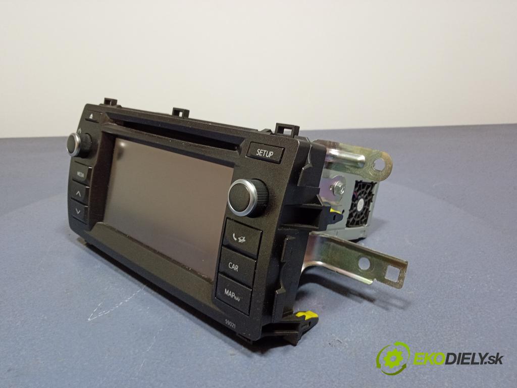 Toyota Auris 2013 Radio I Navigácia: 86140-02010