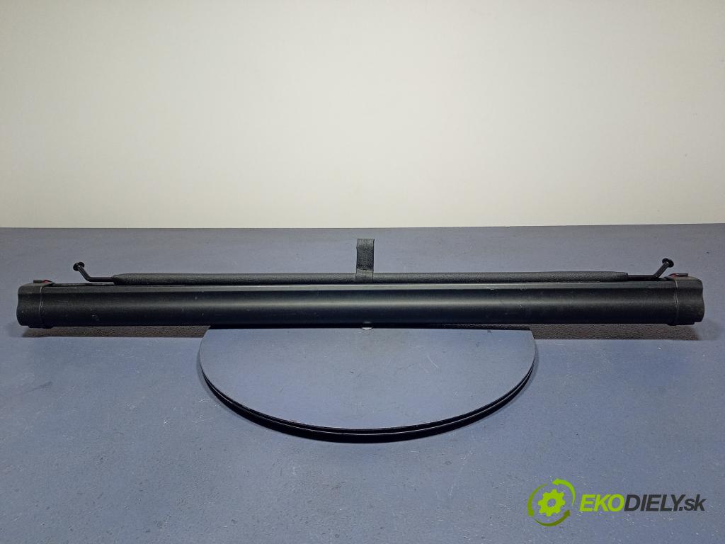 Toyota Auris 2013 roleta 01