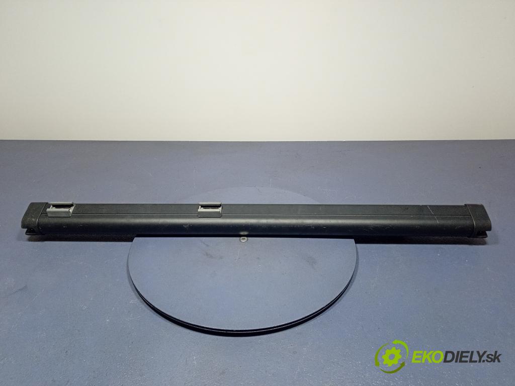 Toyota Auris 2013 roleta 01