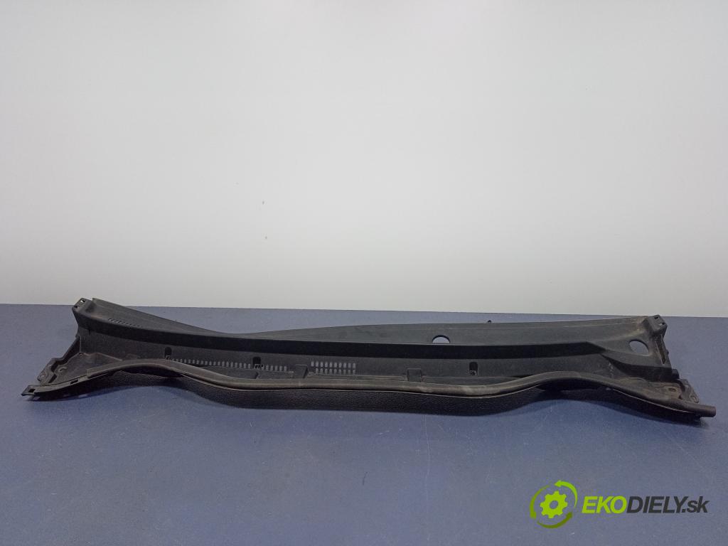 Toyota Auris 2013 torpédo 55781-02350