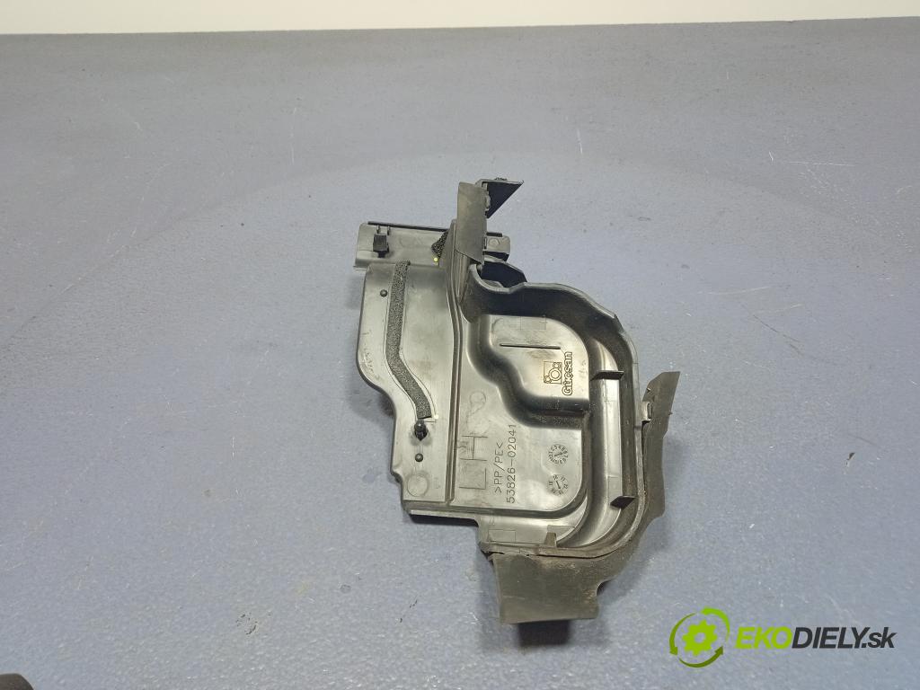 Toyota Auris 2013 torpédo 53826-02041