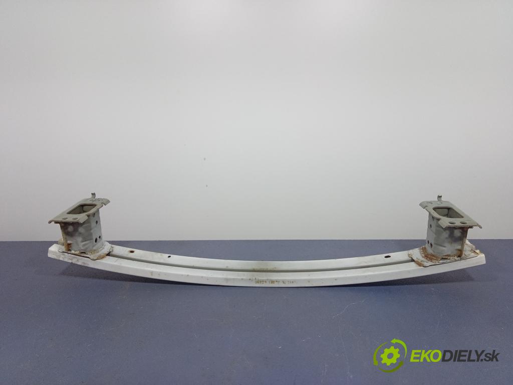 Toyota Auris 2013 výztuha narazník před 52021-02230