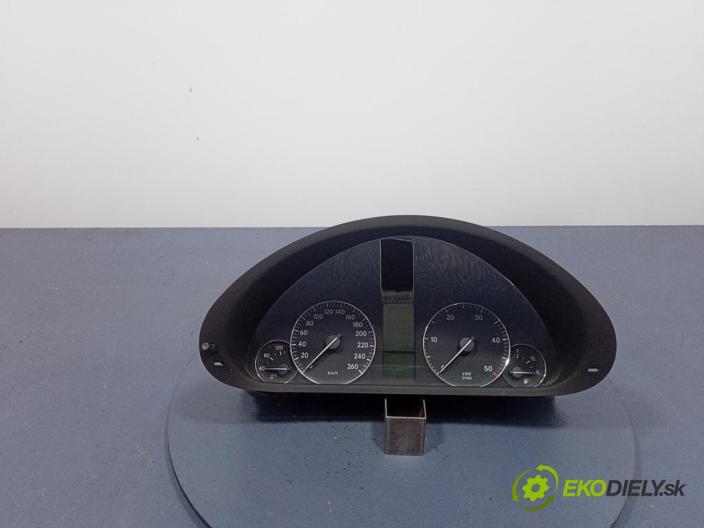 Mercedes C-klasa 2004 prístrojovka/ budíky 2035404947