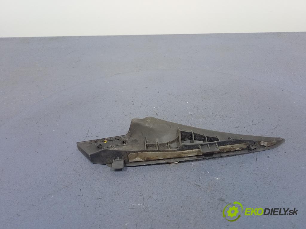 Toyota Auris 2013 torpédo 53866-02040