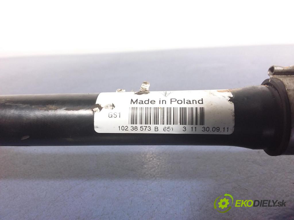 Porsche Cayenne 2011 poloos Prava: Predné 75P407271A