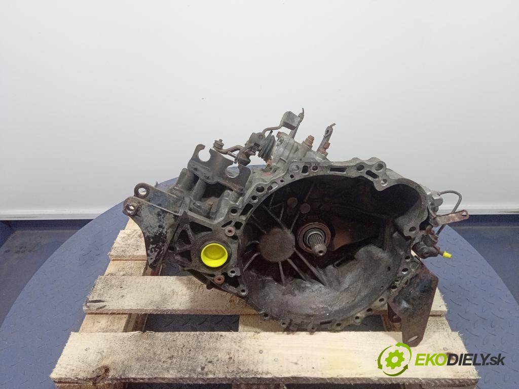 Toyota Corolla 2002 prevodovka Manualna 01