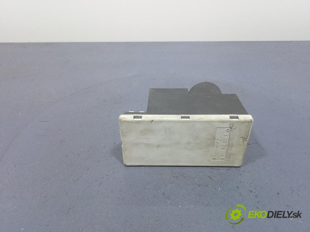 Audi A3 2001 pompa Centrálny: Zámok: 8D0862257E