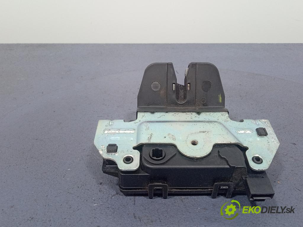 Opel Astra 2005 zámek Klapky: kufr 13117285