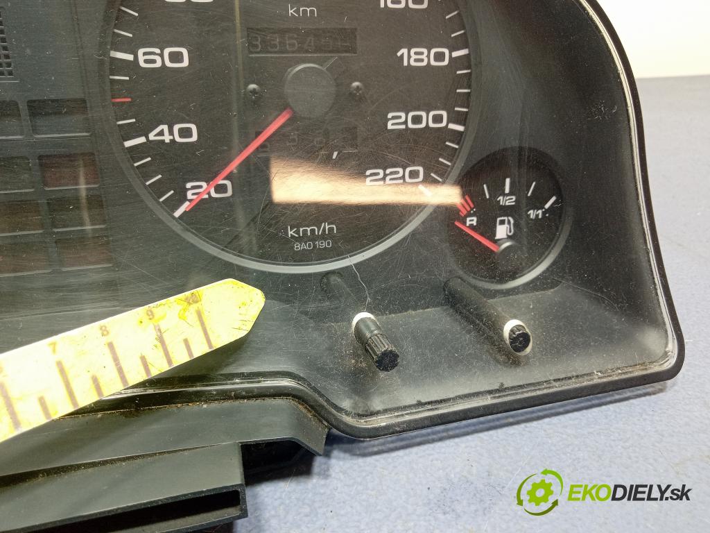 Audi 80 1992 prístrojovka/ budíky 893919067AP