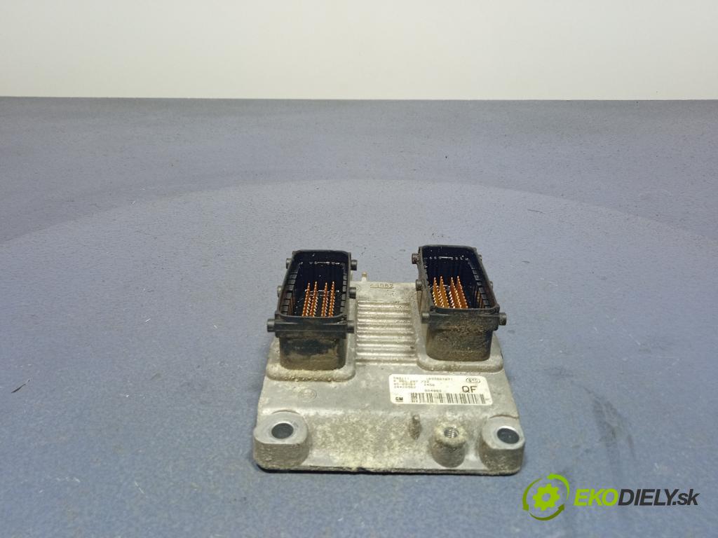 Opel Astra 2005 riadiaca jednotka Motor: 24420562