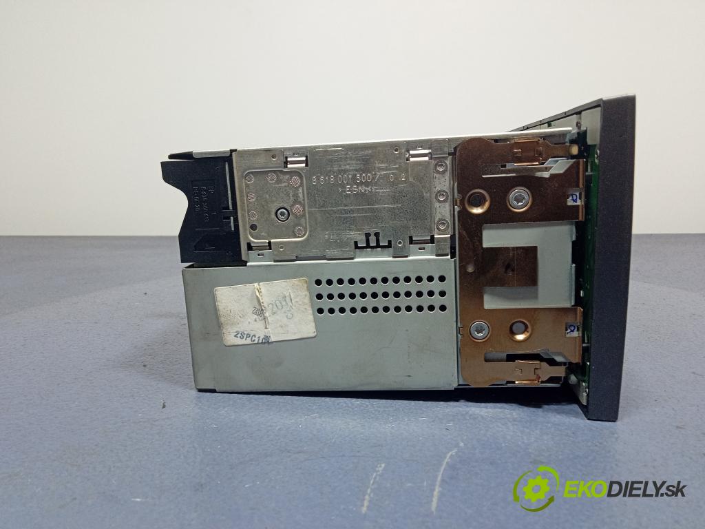 Opel Astra 2005 Radio I Navigácia: 13190856