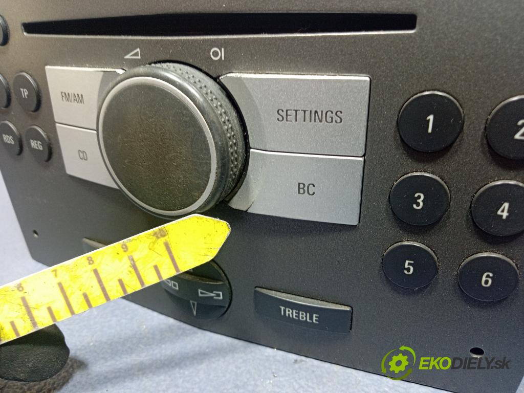 Opel Astra 2005 Radio I Navigácia: 13190856