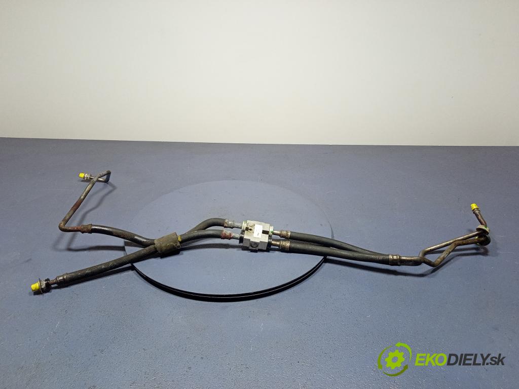 Mercedes Gle 2018 rúrka Olej A1665010265