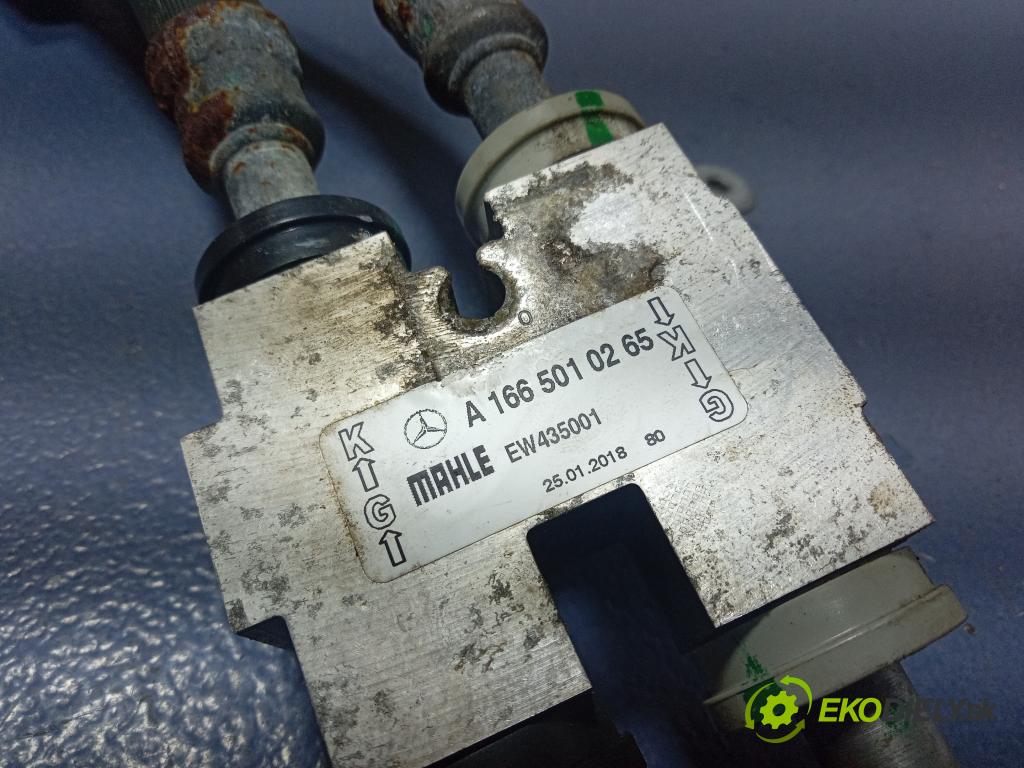 Mercedes Gle 2018 rúrka Olej A1665010265