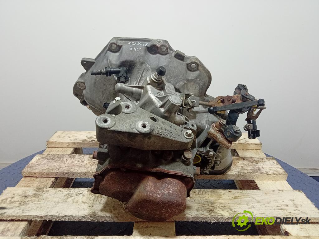 Opel Astra 2005 prevodovka Manualna F13C418