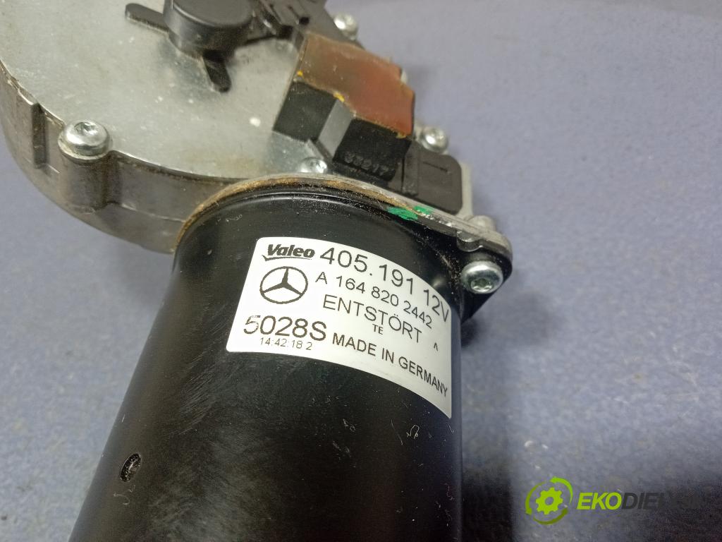 Mercedes Gle 2018 mechanizmus motor: Stierače: Predné A1648202442