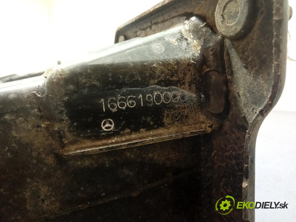 Mercedes Gle 2018 výztuha narazník Zad: 1666190000