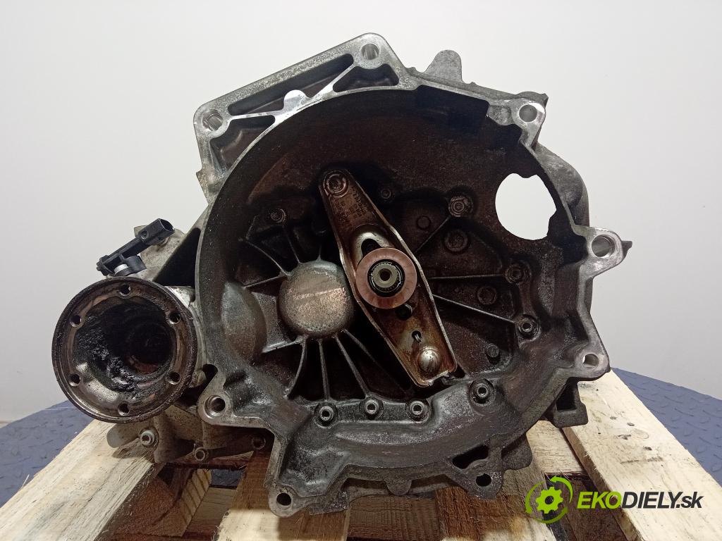 Skoda Roomster 2010 prevodovka Manualna LVD