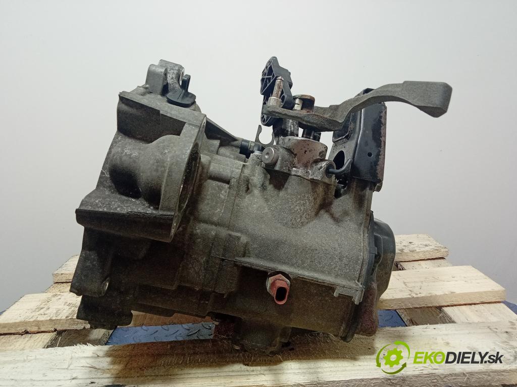 Skoda Roomster 2010 prevodovka Manualna LVD