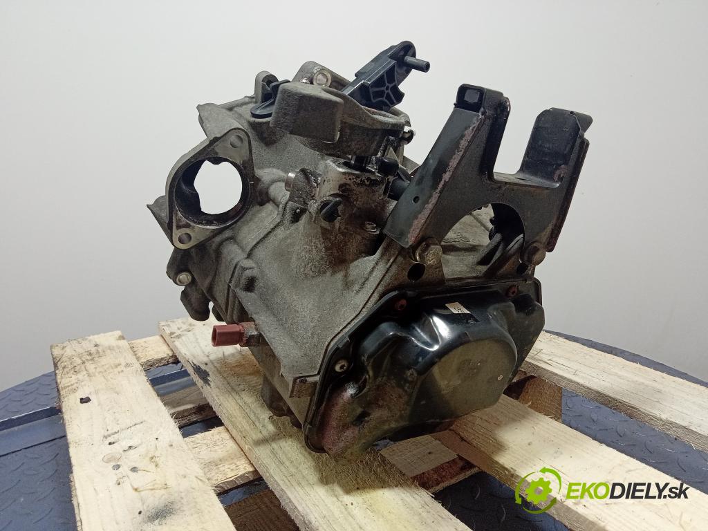 Skoda Roomster 2010 prevodovka Manualna LVD