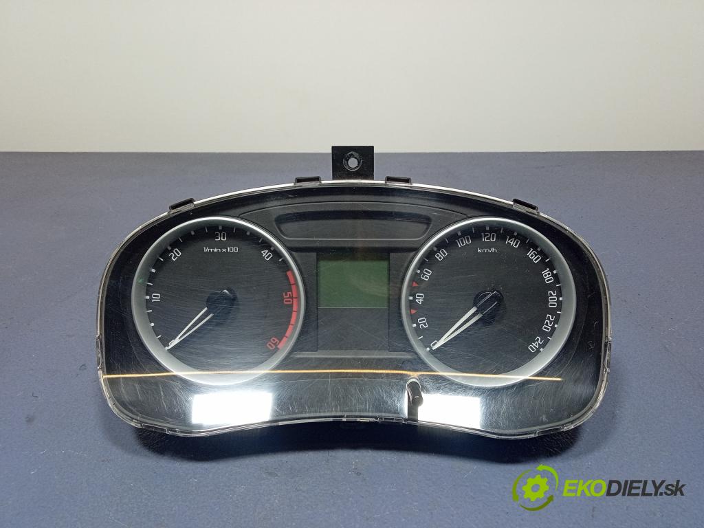 Skoda Roomster 2010 prístrojovka/ budíky 5J0920811C