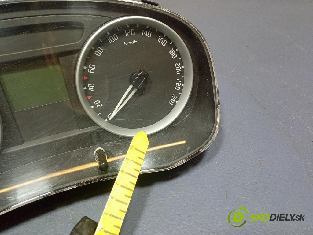 Skoda Roomster 2010 prístrojovka/ budíky 5J0920811C