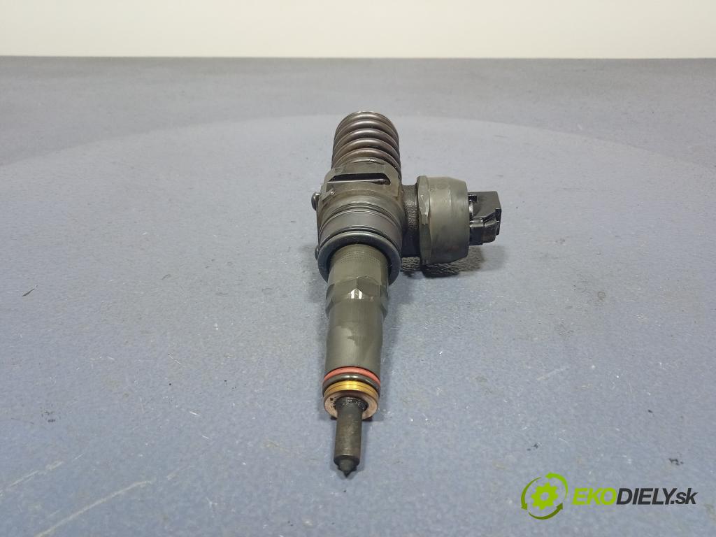 Skoda Roomster 2010 vstrek 038130073BP