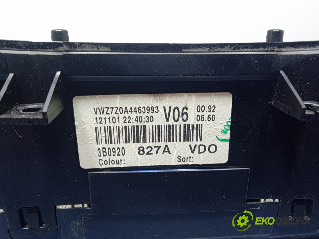 Vw Passat 2001 prístrojovka/ budíky 3B0920827A