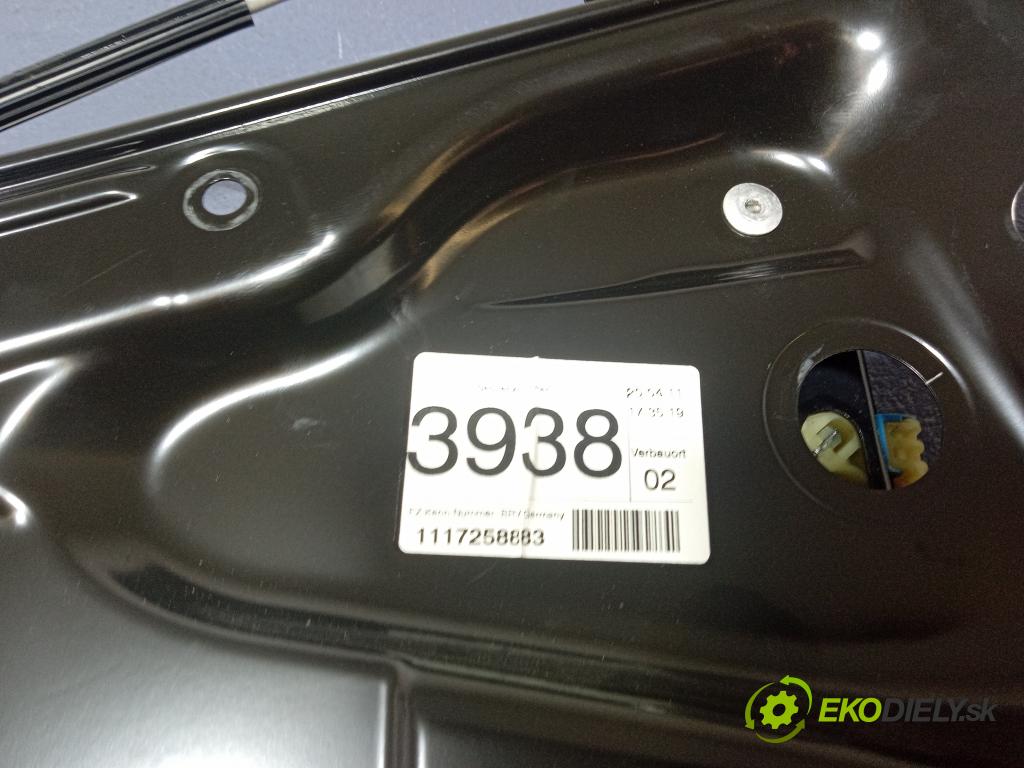 Vw Passat 2011 mechanismus stahování Sklenka: před v pravo: 3AA837756