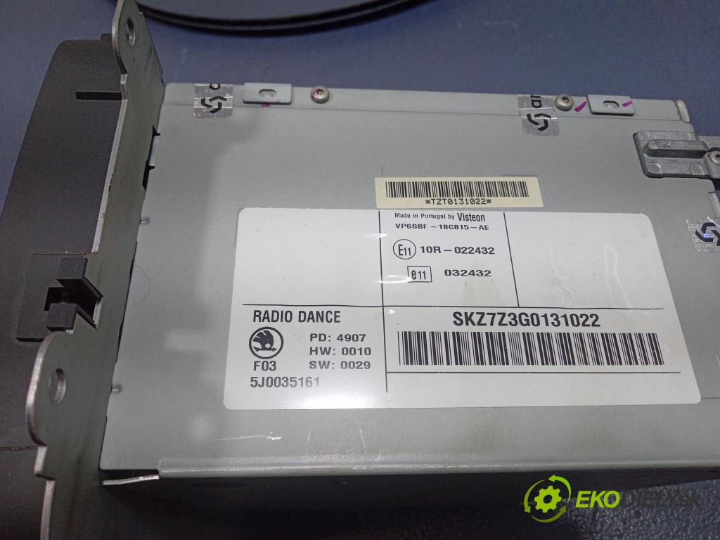 Skoda Fabia 2007 Radio I Navigácia: 5J0035161