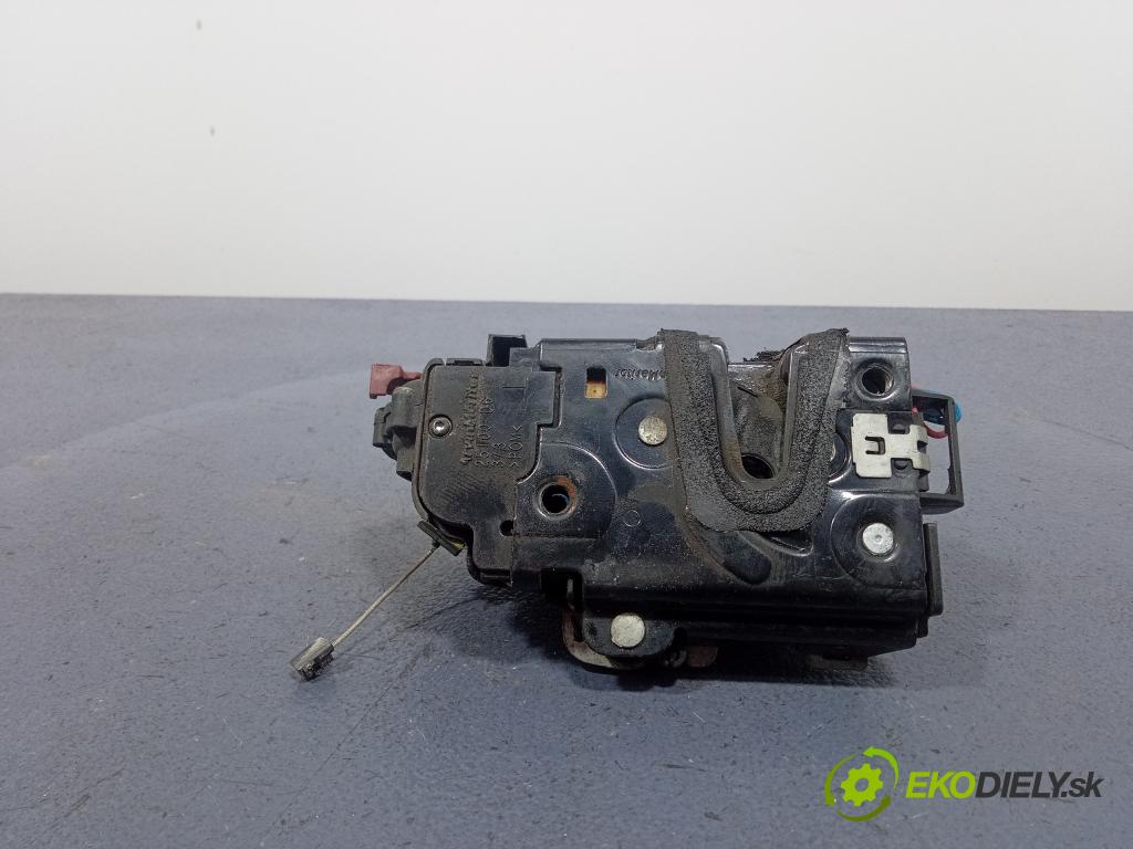 Skoda Fabia 2007 zámek dveře před Levý: 3B1837015AR