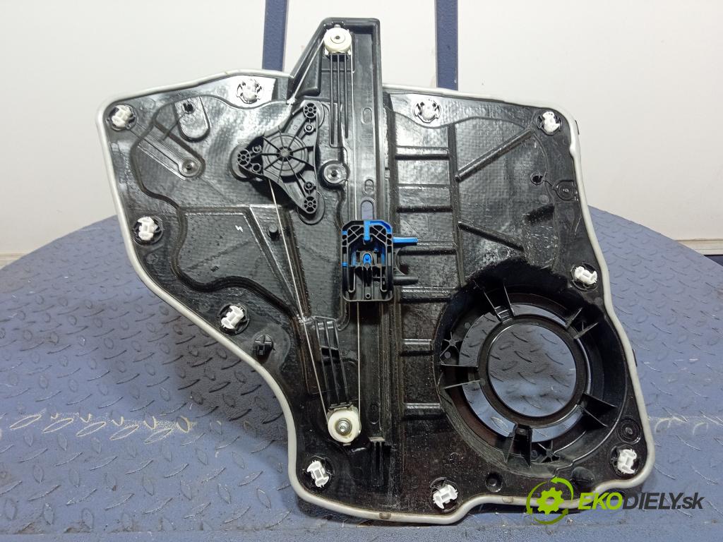 Ford Focus 2019 mechanismus stahování Sklenka: Zad: v pravo: JX7B-A27000-CC